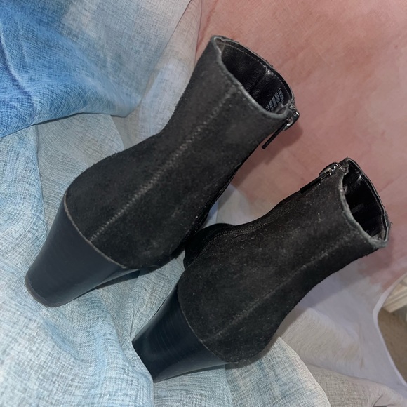 Kensie Black Block Booties 🌵7.5 - Picture 13 of 15